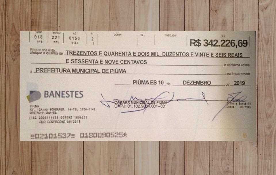 Compreender os Elementos Necessários para Escrever um Cheque de 300 Reais