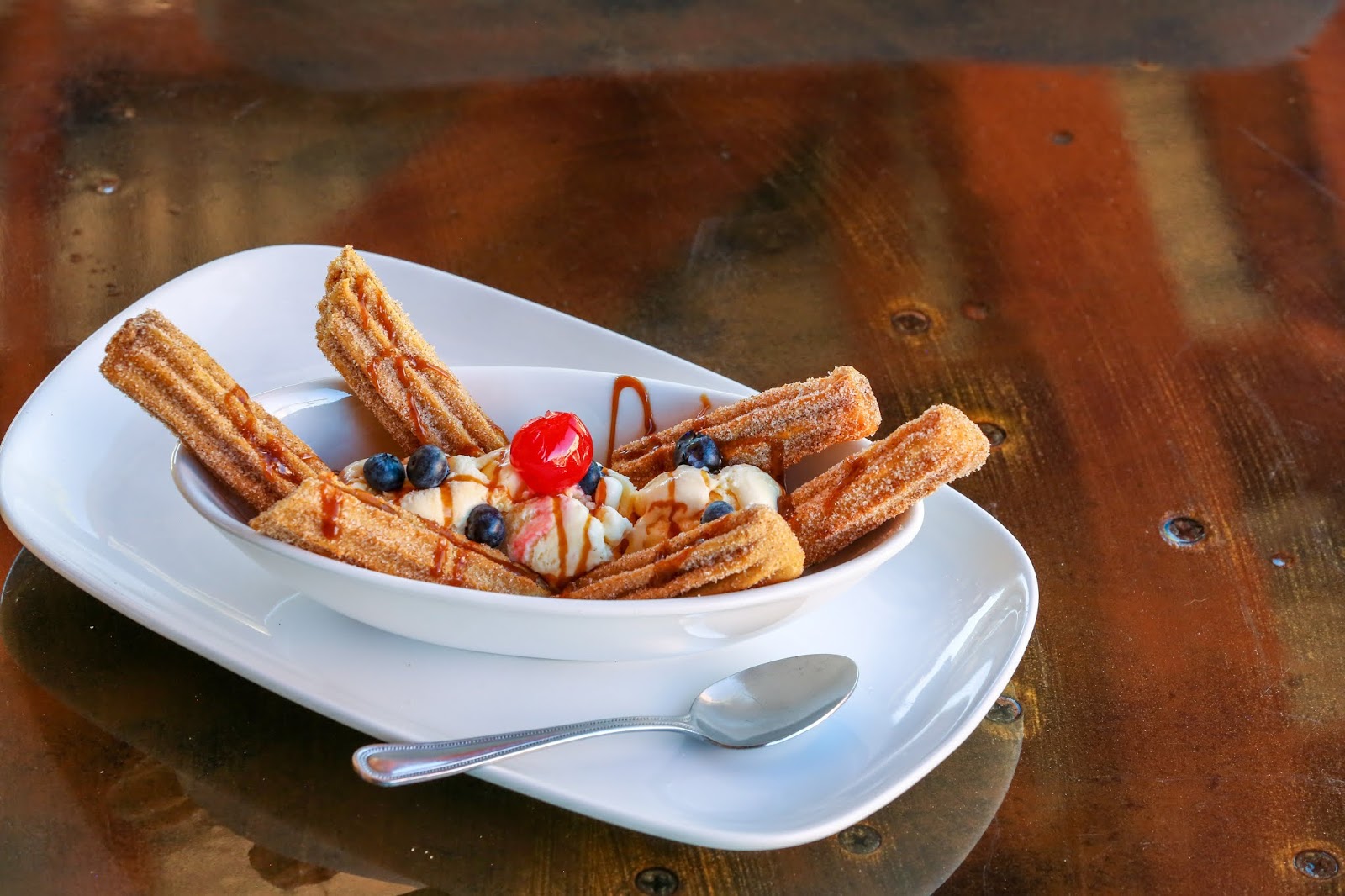 Descobrindo o Significado de Churros em Portugal