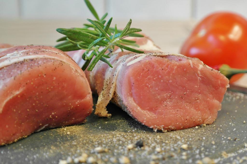 Aprenda como Incorporar a Carne de Porco na sua Dieta durante o Período Menstrual