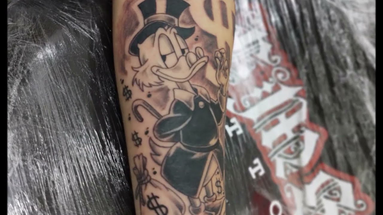 Por que a Tatuagem do Tio Patinhas é Relevante para os Agentes de Segurança?